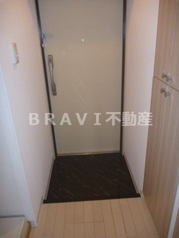 CITY SPIRE堺筋本町　BRAVI不動産の玄関|【CITY SPIRE堺筋本町】