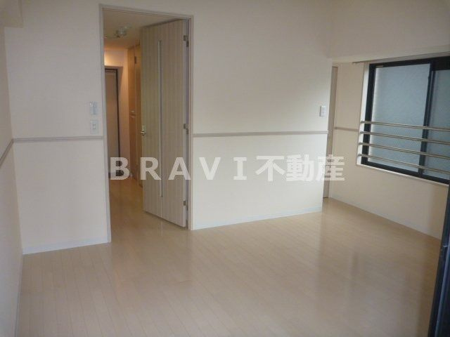 CITY SPIRE堺筋本町　BRAVI不動産の洋室|【リトルリバー本町橋】きれいな洋室です