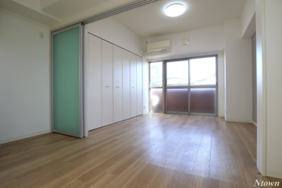 【居間・リビング】 | グリーンコート亀島 | 使いやすいリビングです