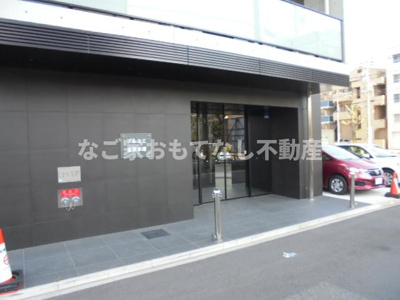 【エントランス】 | プルミエ志賀本通
