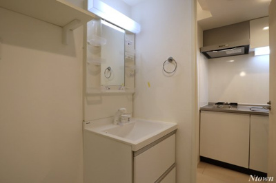 【独立洗面台】 | ハーモニーテラス志賀町Ⅲ | 使いやすい独立洗面台です