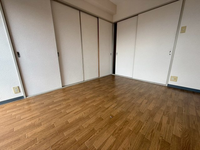 サンワライフマンションの寝室
