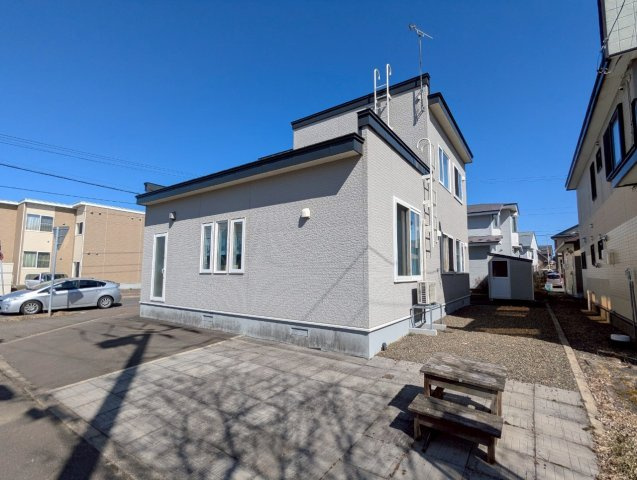 文苑4丁目　中古住宅の外観