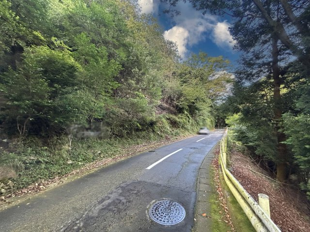 宇佐美みのりの村別荘地③