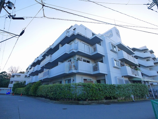 ノバカネイチ学園前Ⅱ番館の外観