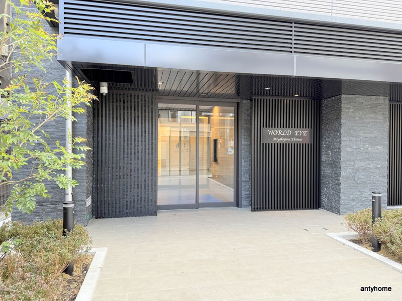 ワールドアイ都島駅前　仲介手数料無料のエントランス