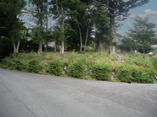 エンゼルフォレスト赤沢望洋台⑤の前面道路含む現地写真