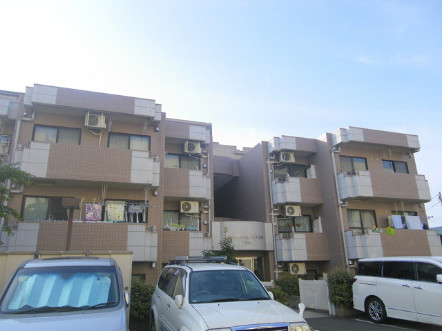 グランテーブル宮田の外観|閑静で落ち着いた雰囲気の住宅街