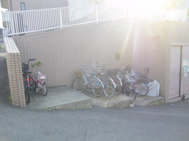グランテーブル宮田のその他共用部分|敷地内自転車置き場