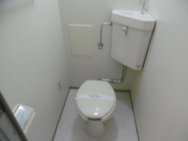 【トイレ】 | メゾンクレール | シンプルで使いやすいトイレです