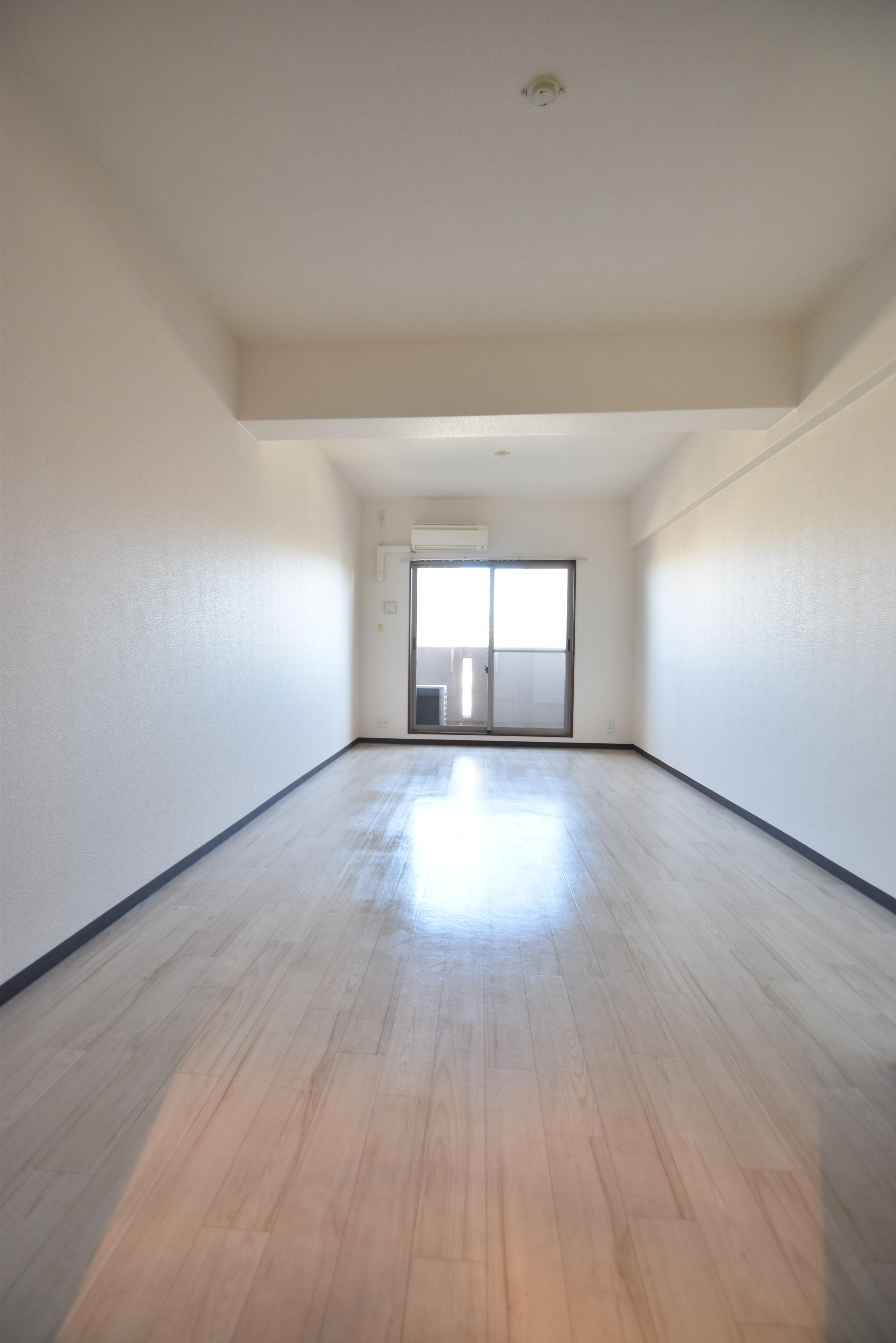 大阪市城東区野江２丁目の賃貸マンションの居間・リビング