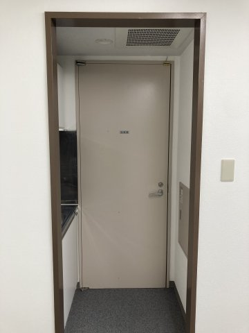 セイコー銀座ビルの玄関