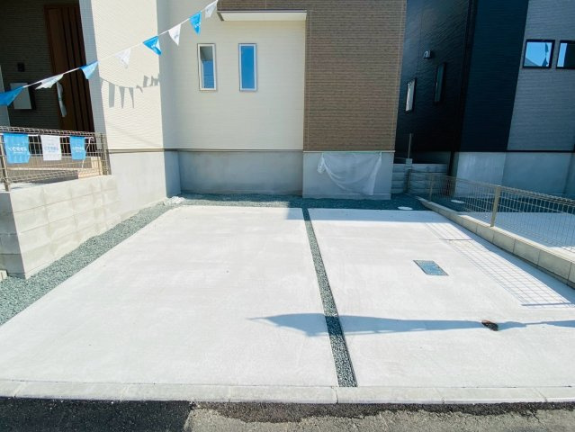 よかタウン／東区保田窪４丁目２期／１号棟の駐車場