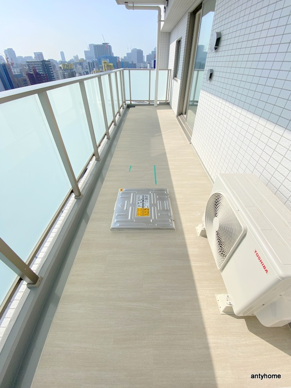 ベネチア天満橋　仲介手数料無料のバルコニー