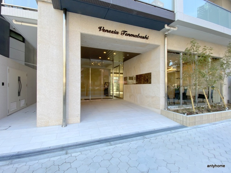 ベネチア天満橋　仲介手数料無料のエントランス