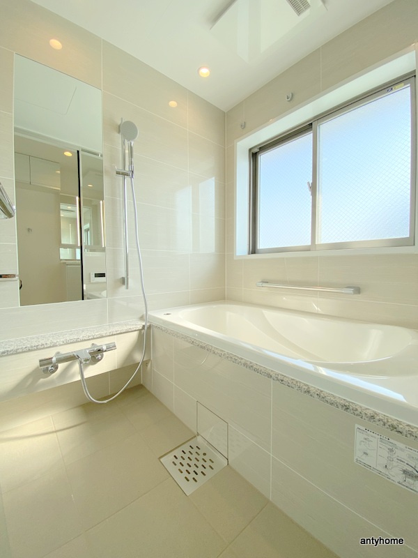 ベネチア天満橋　仲介手数料無料の浴室