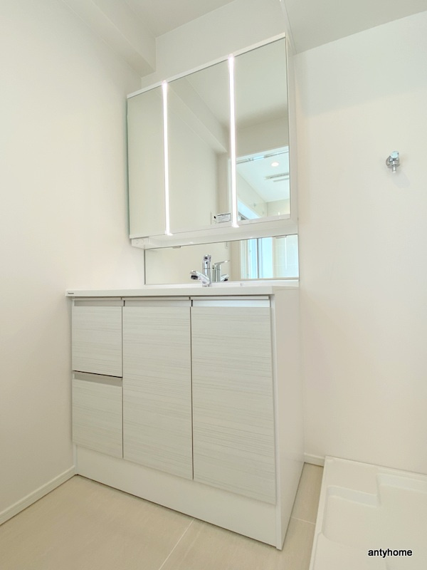 ベネチア天満橋　仲介手数料無料の洗面所