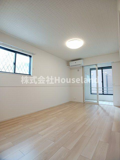 ザ・ビレッジグリーン木ノ本Ⅱの居間・リビング