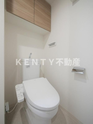 【トイレ】 | ラフィスタ品川戸越 | 落ち着いた色調のトイレです