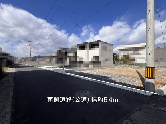 【前面道路含む現地写真】 | 高知市瀬戸東町３丁目