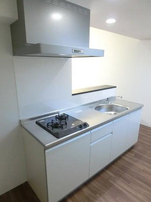 【キッチン】 | ALLEY V | コンパクトなキッチンで掃除もラクラク