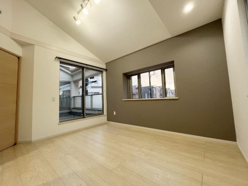 【洋室】千葉市美浜区稲毛海岸　中古戸建