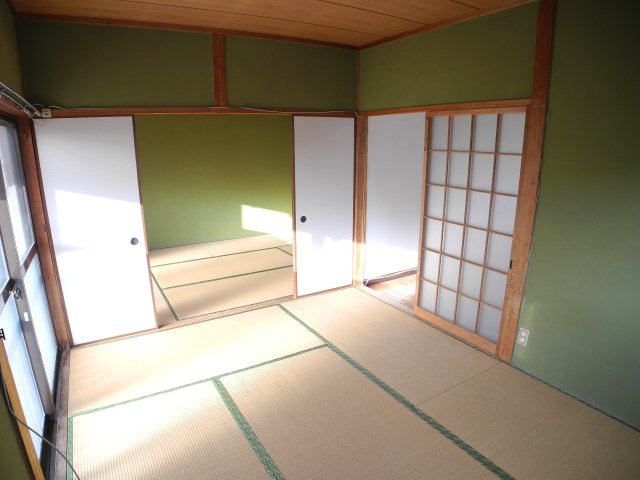 岩永アパートの和室