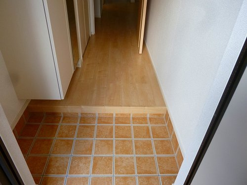 メゾン・ド・キャッスル赤穂の玄関