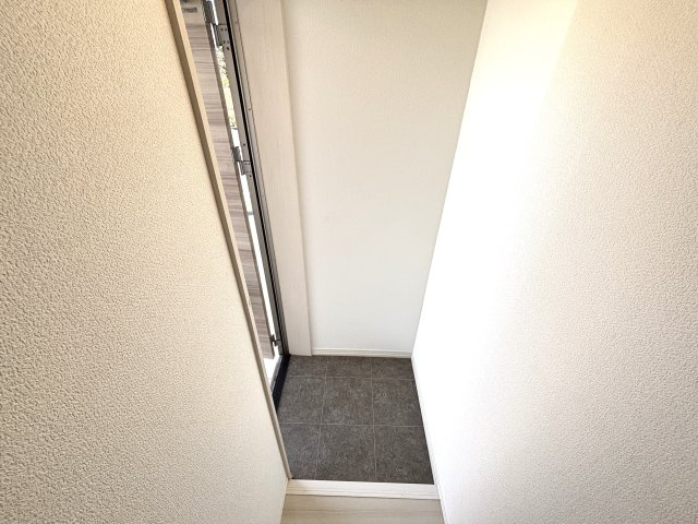 ルピナス・Kの玄関