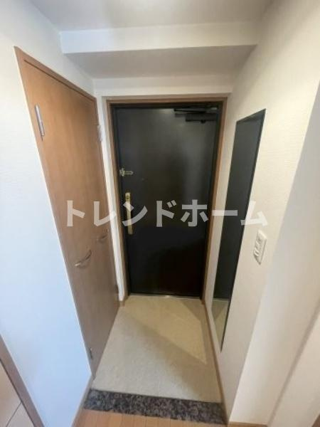 プレサンス本町プライムの玄関|選べる家電プランあり！！