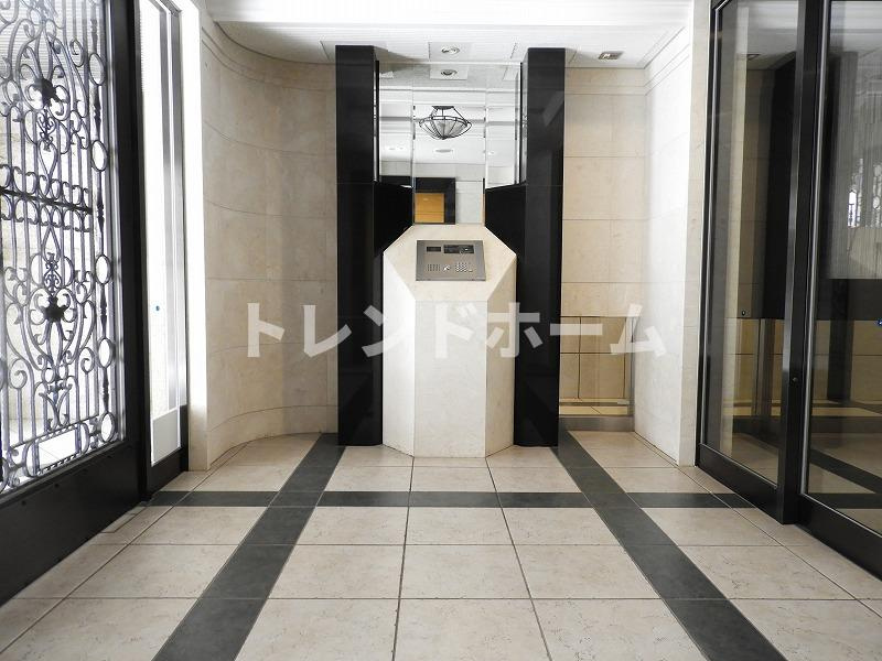 プレサンス本町プライムのセキュリティ|選べる家電プランあり！！