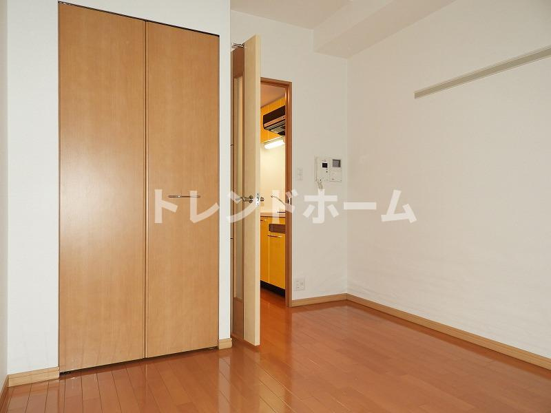 プレサンス本町プライムの居間・リビング|選べる家電プランあり！！