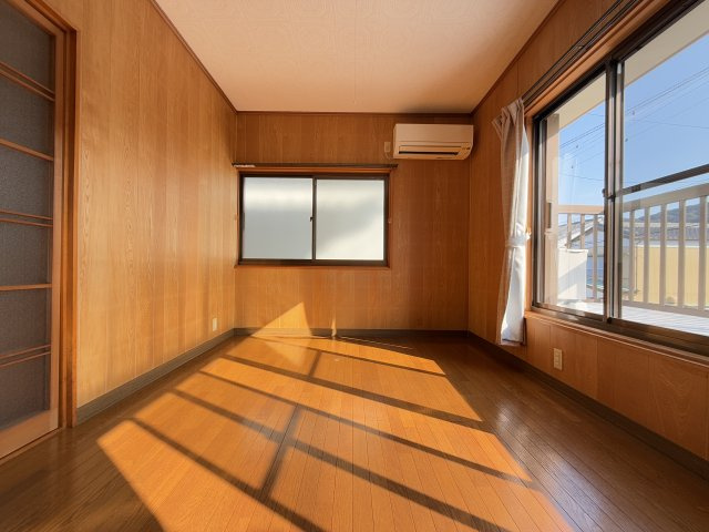 貸家(葛島3-8-17)の洋室