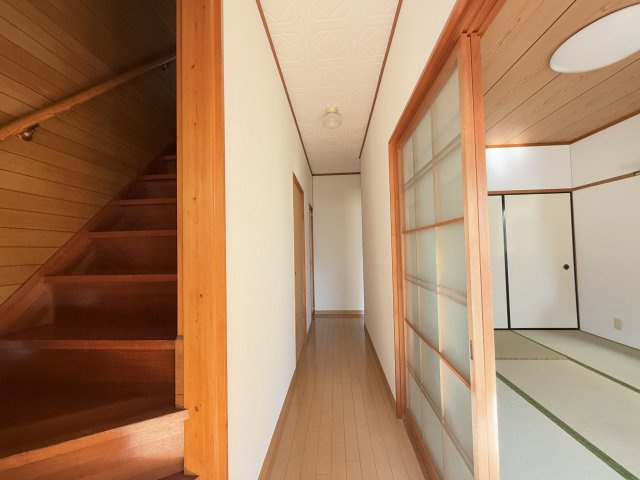 貸家(葛島3-8-17)の内装