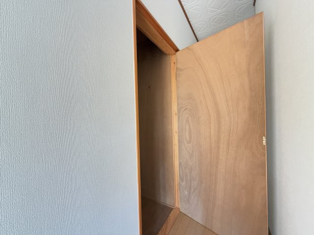 貸家(葛島3-8-17)の収納