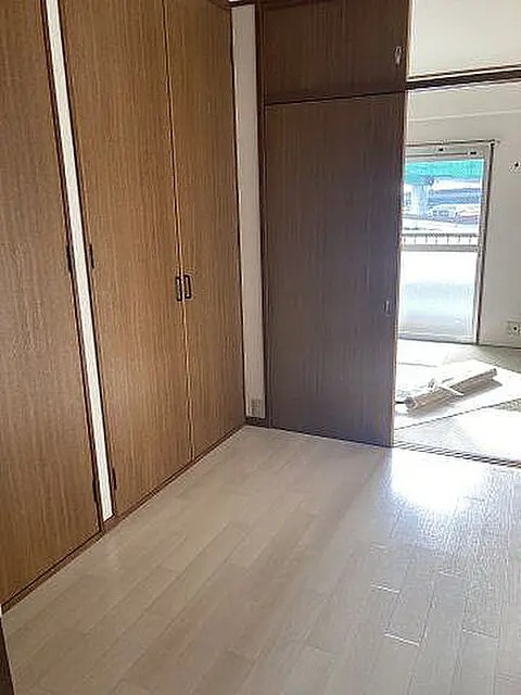 神戸青果食品商業組合会館の居間・リビング