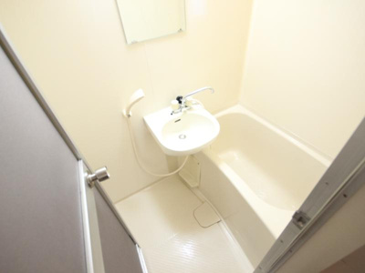 【浴室】 | サンピア西真上
