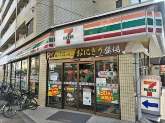 セブン－イレブン 武蔵浦和西口店まで800ｍ