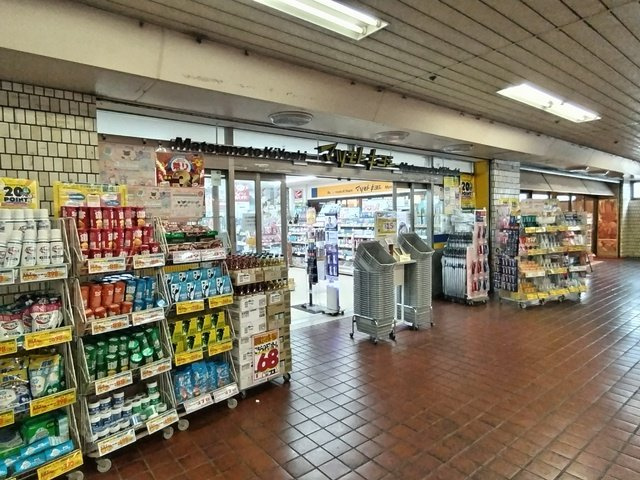 マツモトキヨシ東武鶴瀬駅ビル店まで210ｍ