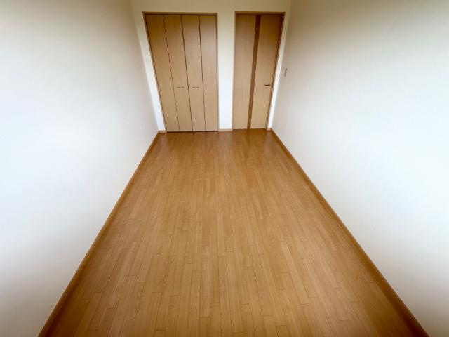 ＡＮＤ　ＯＮＥ　西棟の内装|室内