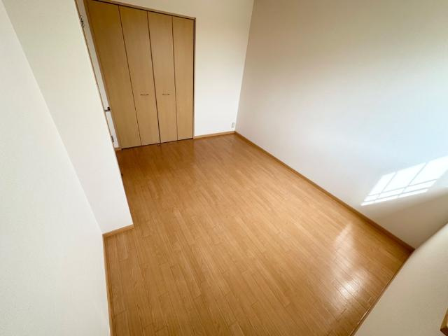 ＡＮＤ　ＯＮＥ　西棟の内装|室内