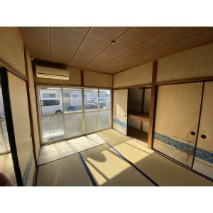 中小口一丁目借家の収納