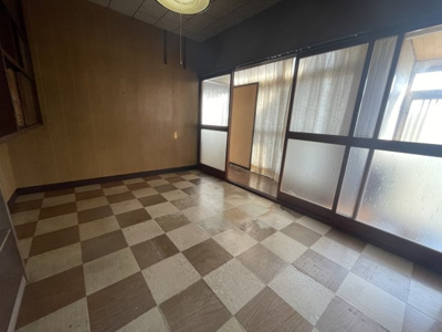 【居間・リビング】 | 上山市旭町　中古平屋建て