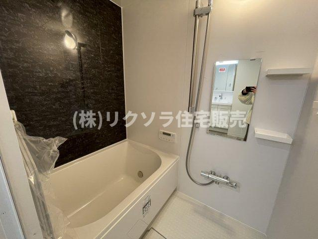 香里ヶ丘グランドハイツの内装|洋室5.0帖　クローゼット
■物件内覧・資金計画相談・住宅ローン相談、リフォーム相談、お問合せ受付中■
※当日・翌日のご内覧、ご相談はお電話でのお問合せがスムーズです！