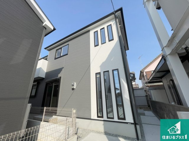 明石市大久保町山手台　第12期　新築一戸建ての外観|安心の10年保証！外観を美しく保ち、雨水で汚れを落とします！気になることがありましたら、お気軽にお問い合わせください！