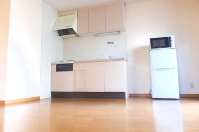 【キッチン】 | レオパレス中井町３