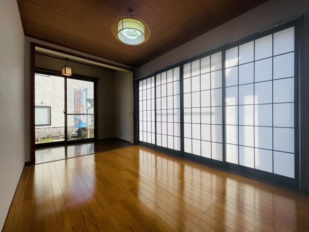 【洋室】 | 前橋市北代田町　中古住宅 | 1F