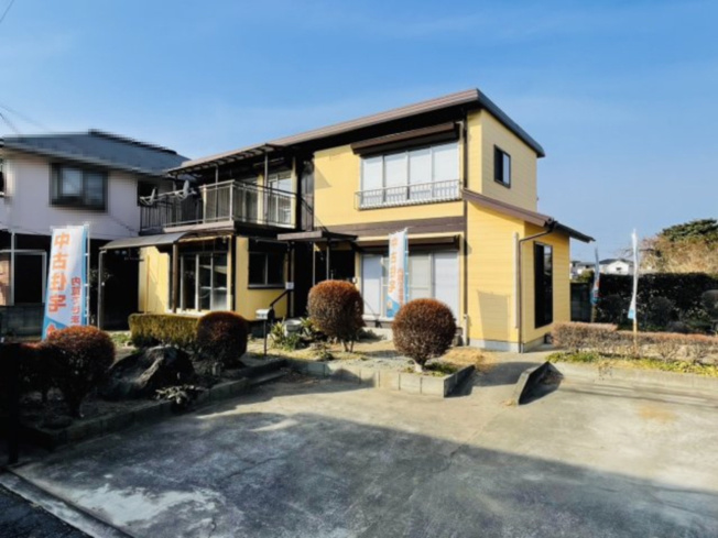 【外観】 | 前橋市北代田町　中古住宅 | 内覧できます。お電話下さい。