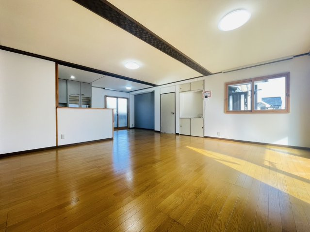 【居間・リビング】 | 前橋市北代田町　中古住宅