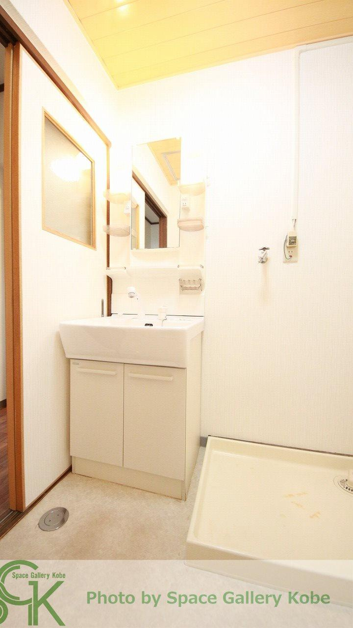レジデンスエイトの洗面所|※同物件の別のお部屋の写真です※